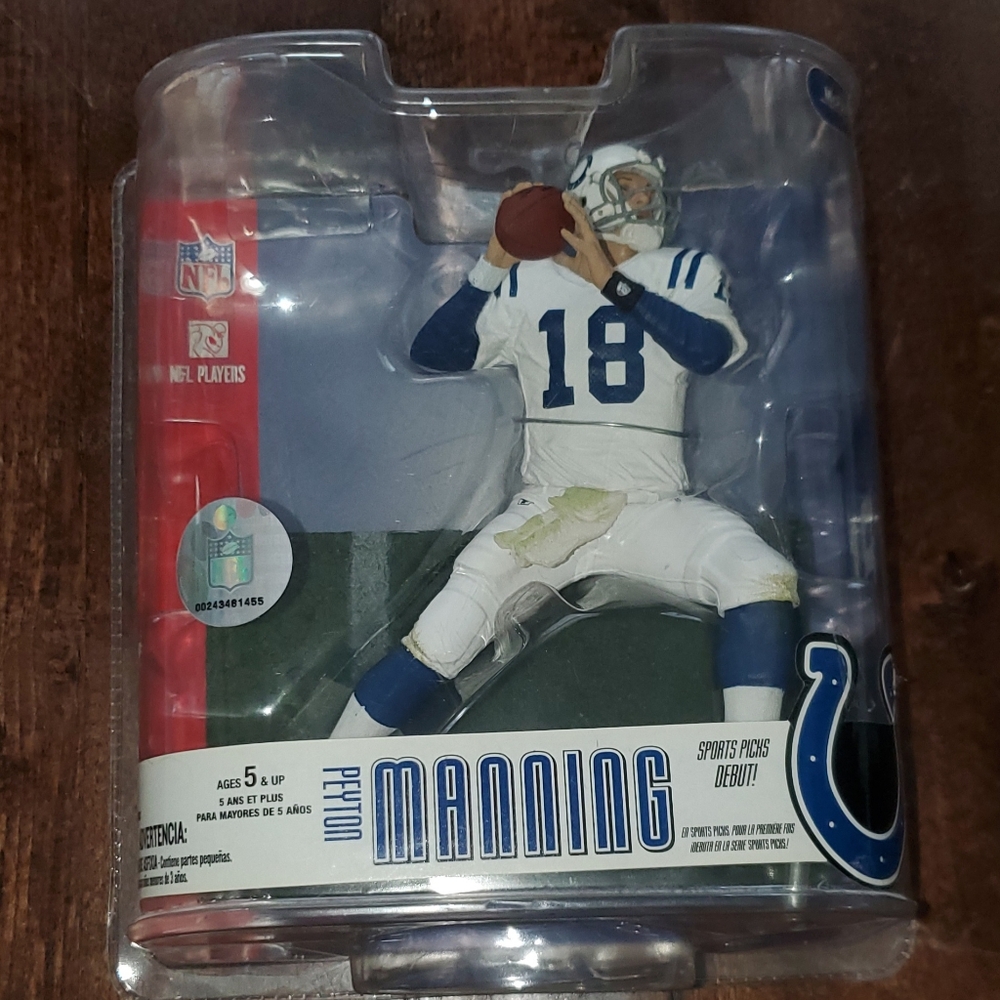 NFL Players -  Peyton Manning Action Figure #18 Unopened.  2006